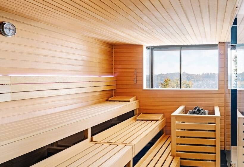 Schlosshotel Hellenstein