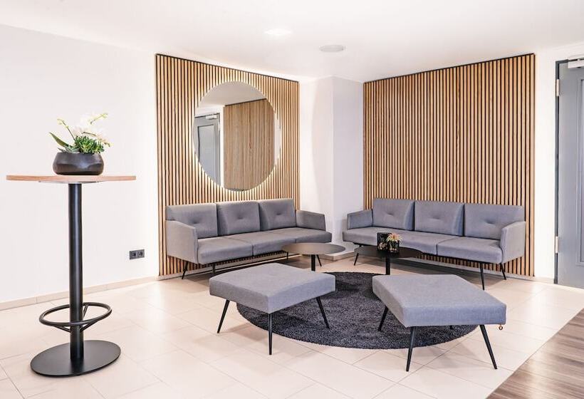 Schlosshotel Hellenstein