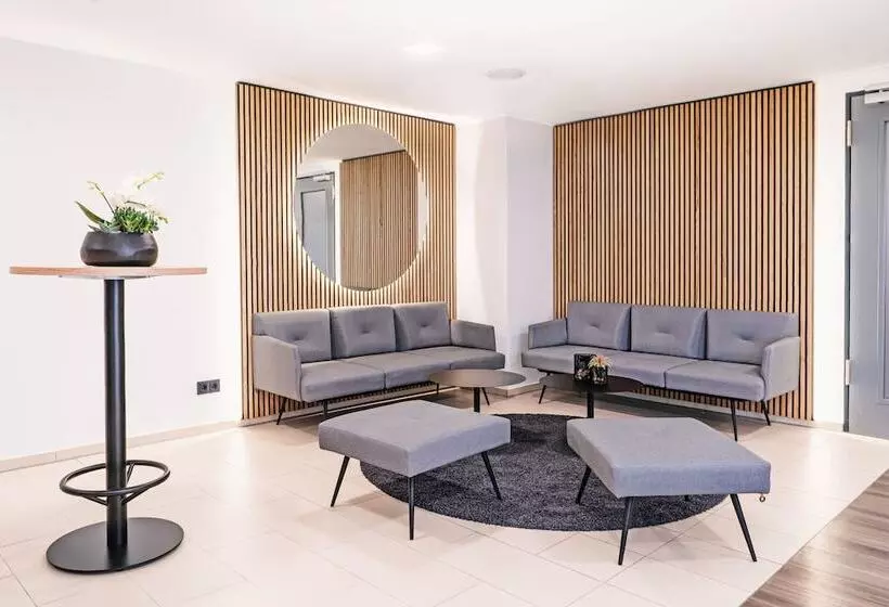 Schlosshotel Hellenstein