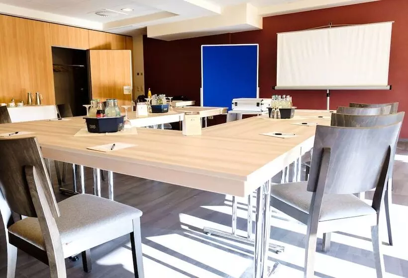 Отель Sportwelt Radeberg