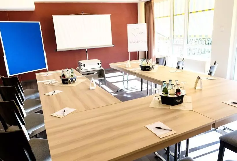 Отель Sportwelt Radeberg