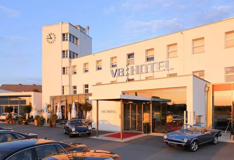 V8 Hotel Classic Motorworld Region Stuttgart