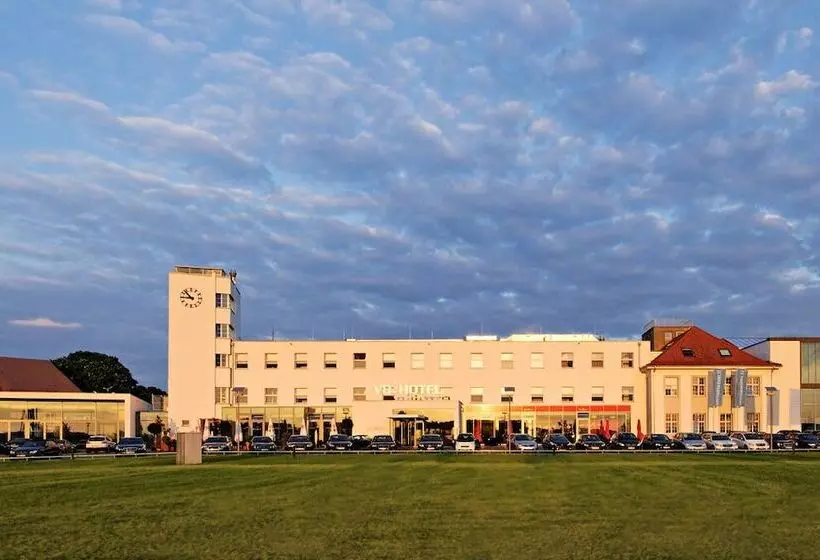 V8 Hotel Classic Motorworld Region Stuttgart