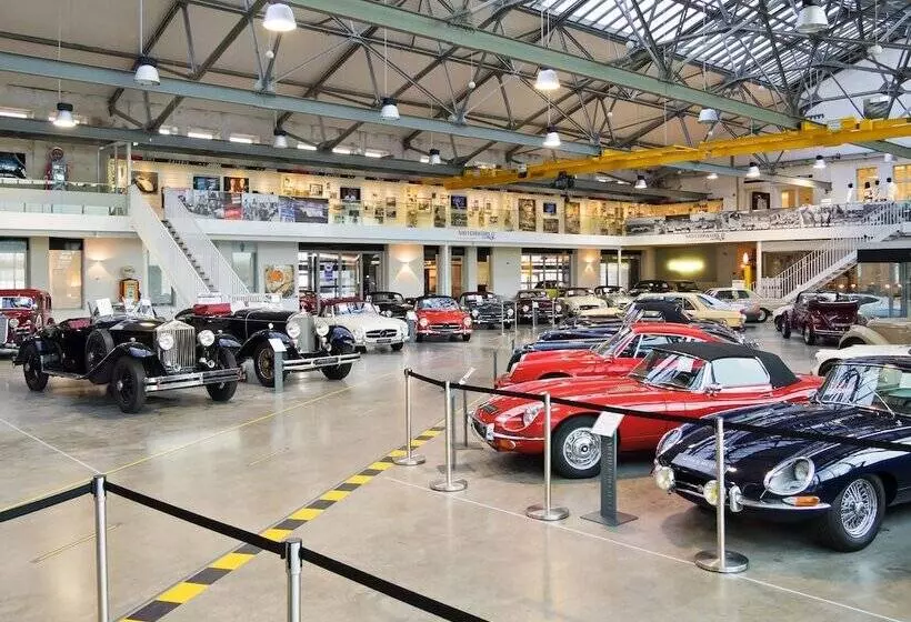 V8 Hotel Classic Motorworld Region Stuttgart