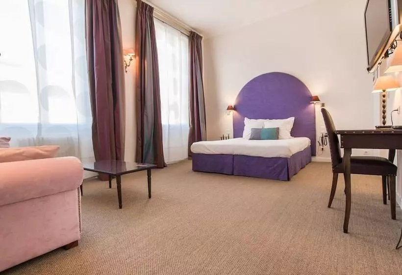 Отель Villa Léopoldine