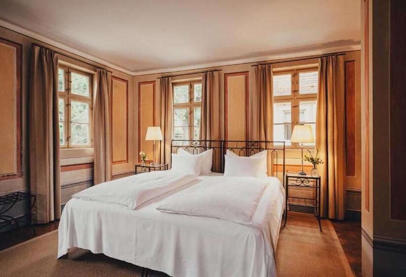 فندق Villa Sorgenfrei & Restaurant Atelier Sanssouci