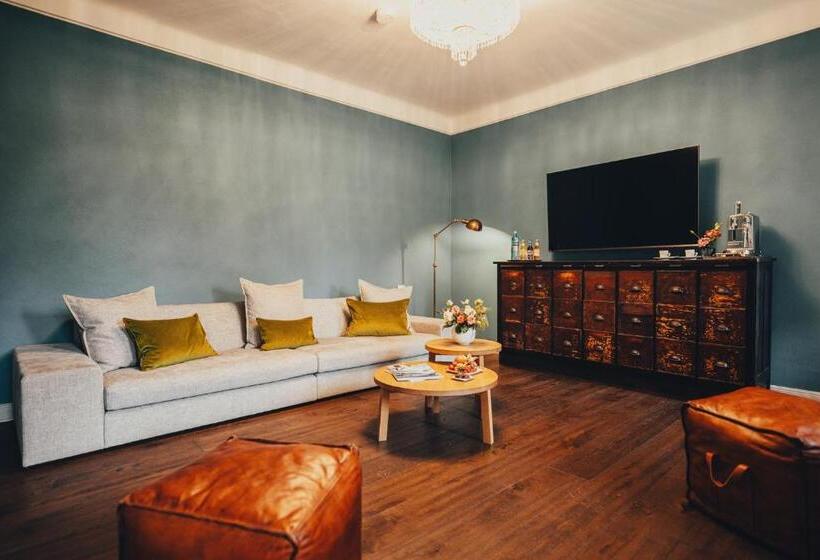 فندق Villa Sorgenfrei & Restaurant Atelier Sanssouci