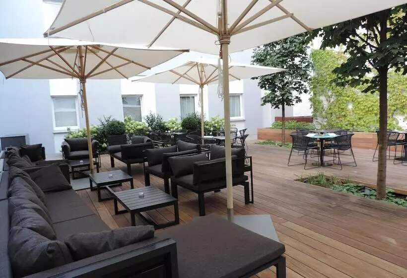 Motel One Nürnberg Plärrer