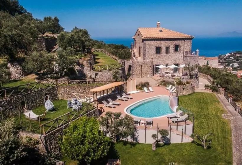 Aamiaismajoitus (B&B) Agriresort Villa Edera