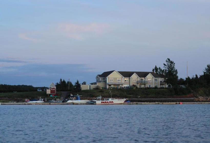 Bed and Breakfast Inn At The Pier