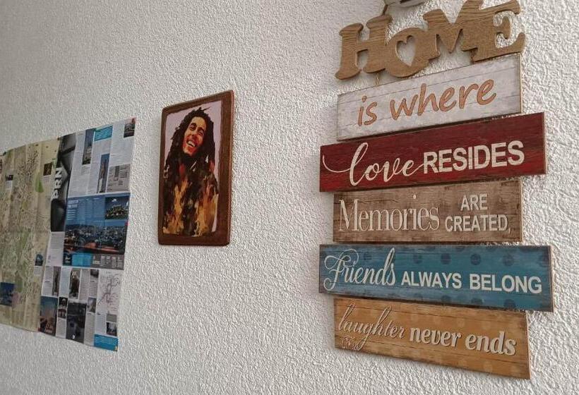 هاستل City Park Apartments