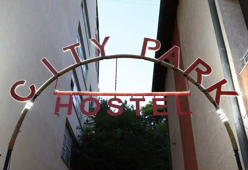 هاستل City Park Apartments