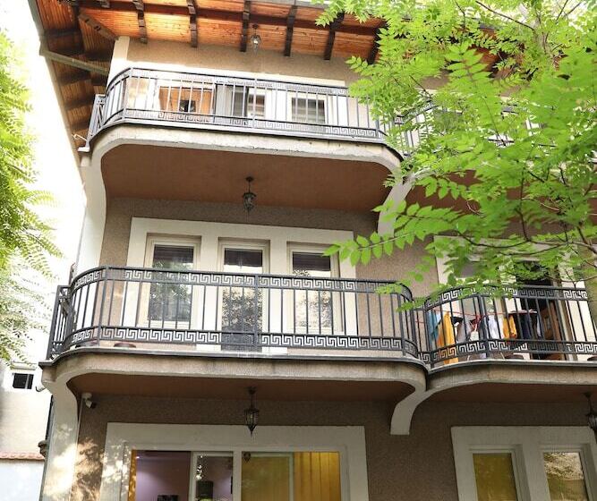 هاستل City Park Apartments