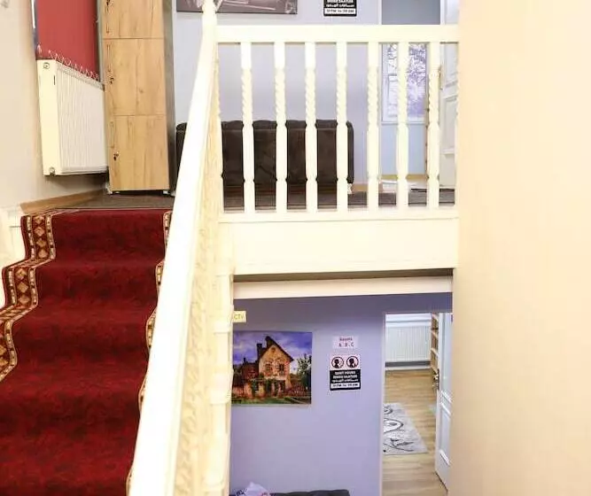 هاستل City Park Apartments