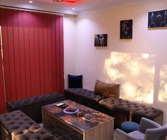 هاستل City Park Apartments