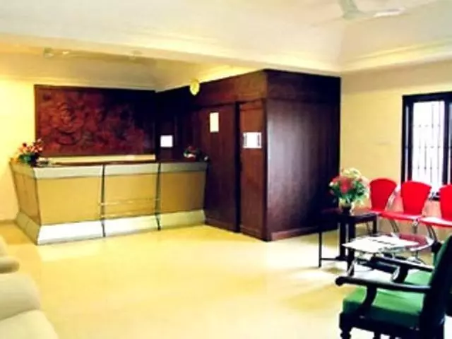 Hotelli Issacs Regency