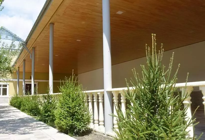 مُتل Gabala Palace Villa - 8 Bedrooms