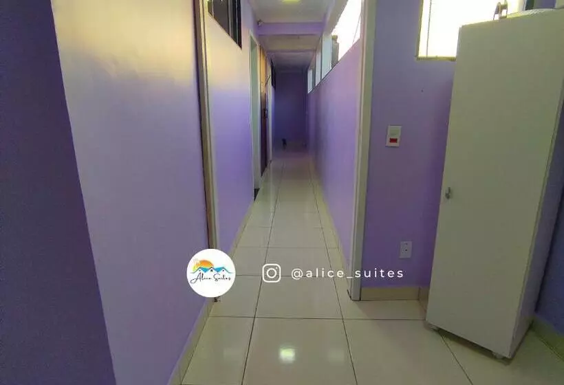 پانسیون Alice Suites