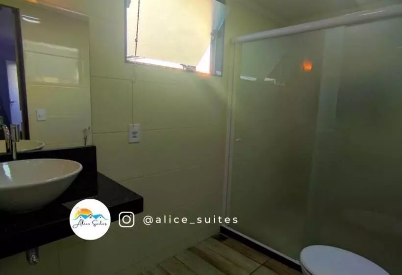 پانسیون Alice Suites