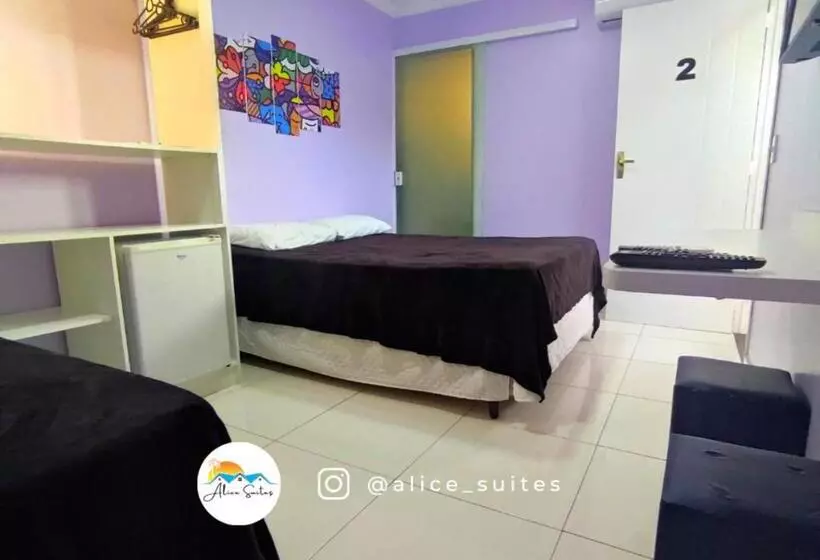 پانسیون Alice Suites
