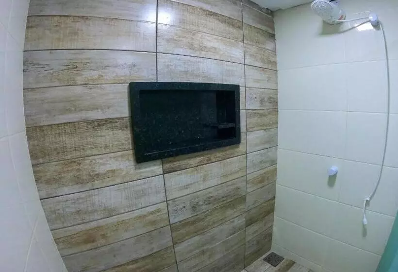 پانسیون Alice Suites