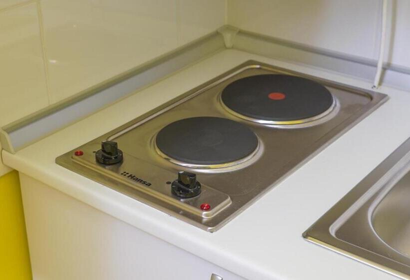 پانسیون Amfora