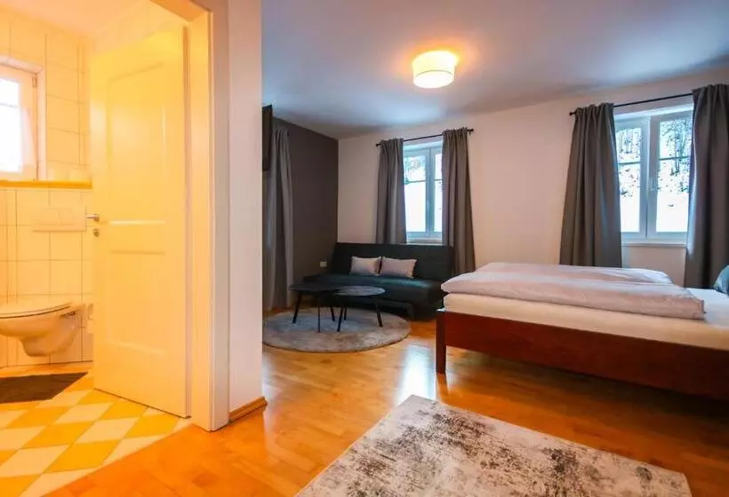 ペンション Bosek`s