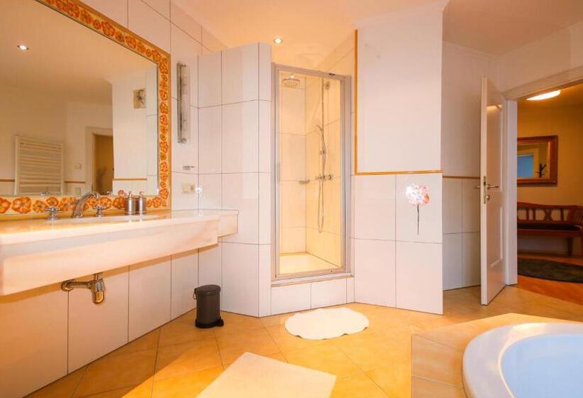 Пансион Bosek`s