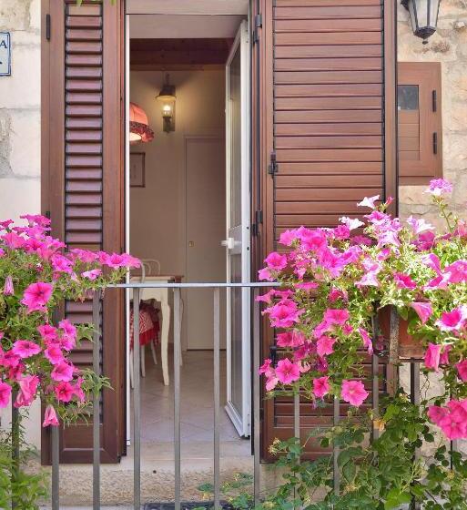 펜션 Case Del Vicolo Stretto