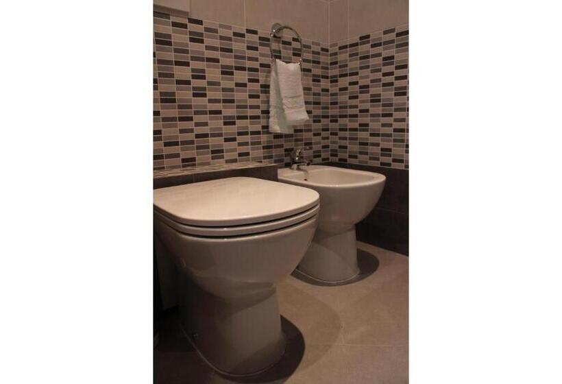 פנסיון Flaminio Holidays