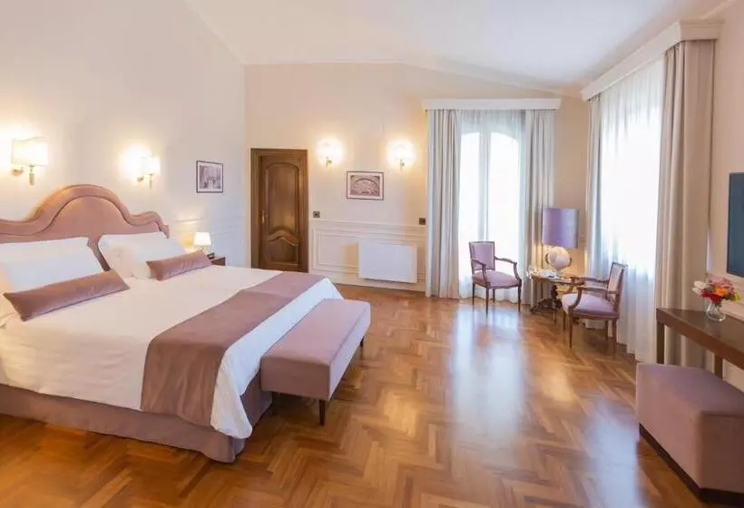 Lena Boutique Resort Suite & Spa