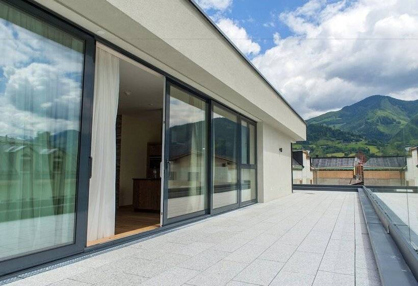 The House Zell Am See