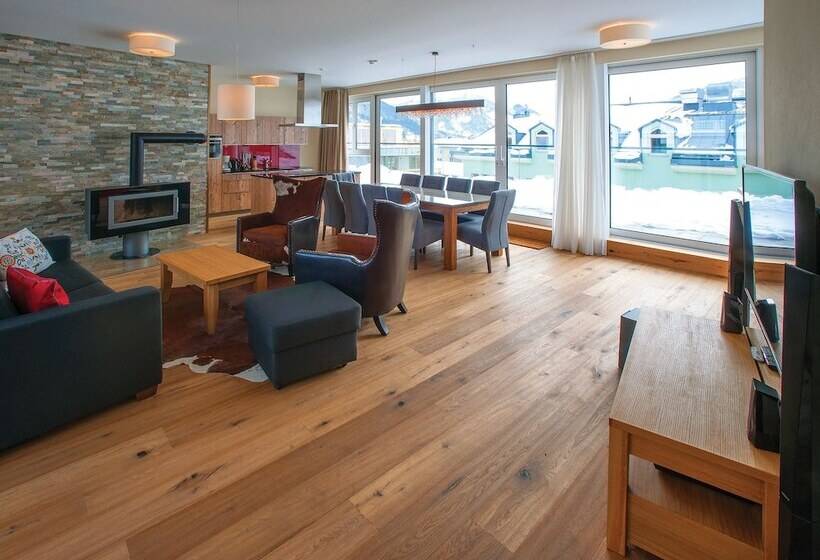 The House Zell Am See