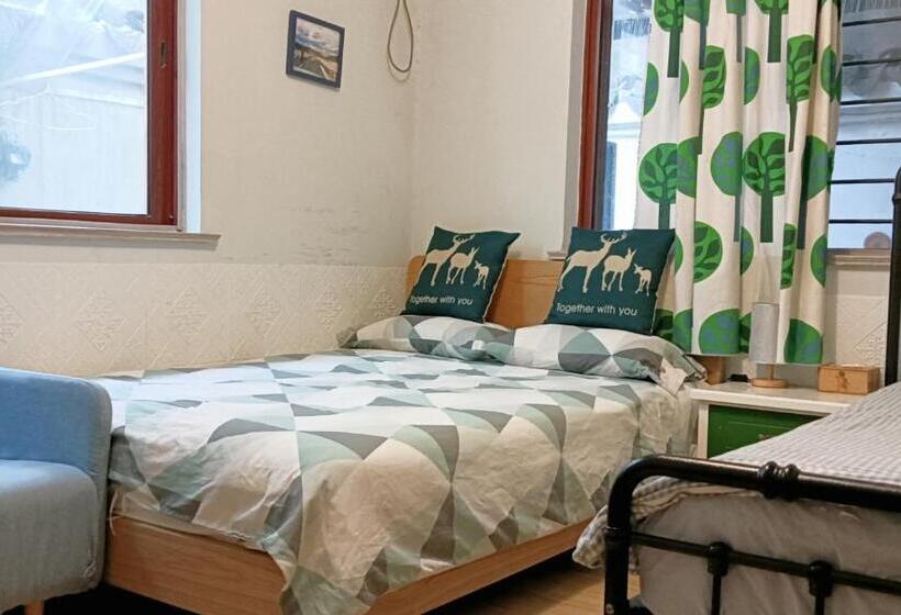 Hangzhou Citynest Music B&b 杭州栖息地音乐桌游民宿