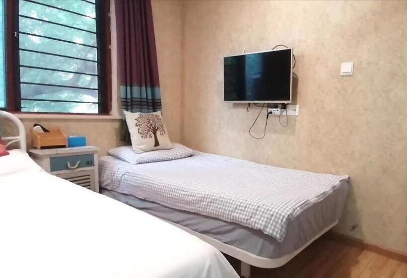 Hangzhou Citynest Music B&b 杭州栖息地音乐桌游民宿