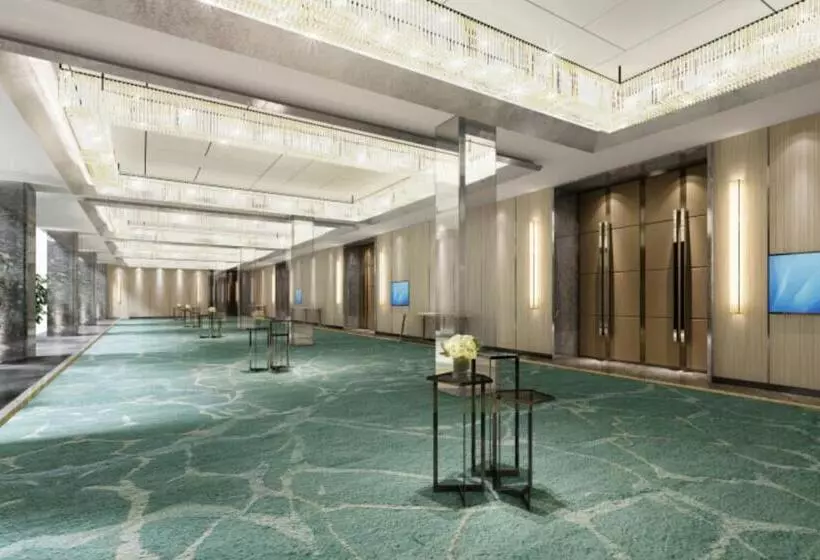 ホテル Four Points By Sheraton Wuhan, Jiangxia
