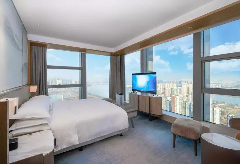 ホテル Four Points By Sheraton Wuhan, Jiangxia