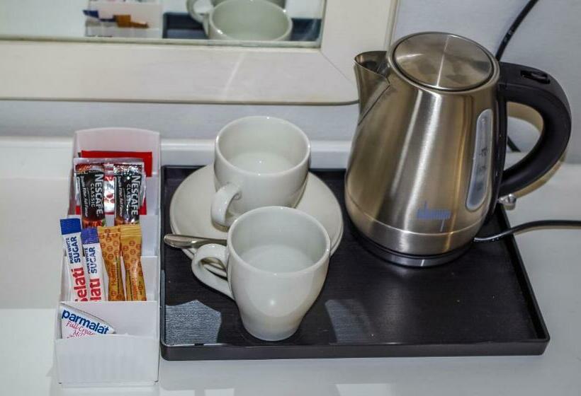 ホテル Katberg Mountain Resort &