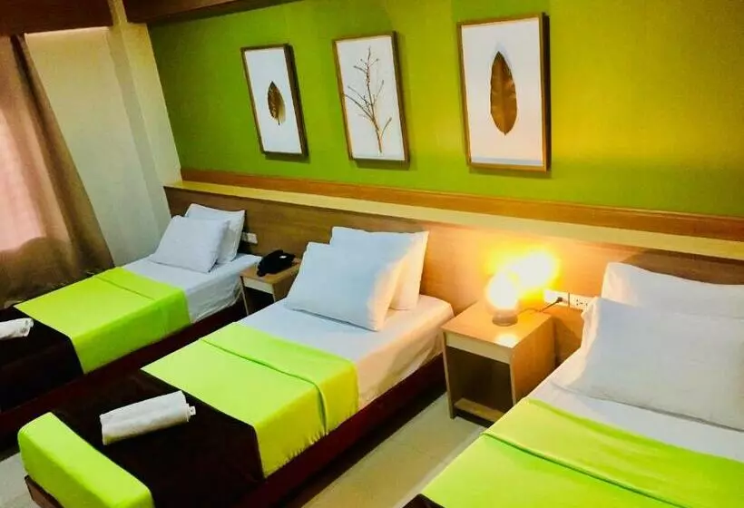 Hotelli Reddoorz Plus @ Abc Landmark