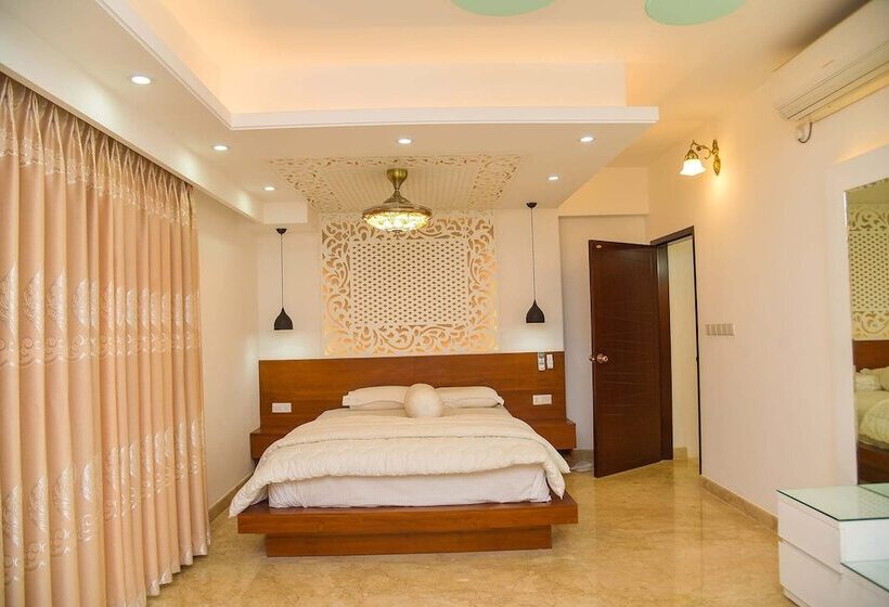 هتل The Castle Inn