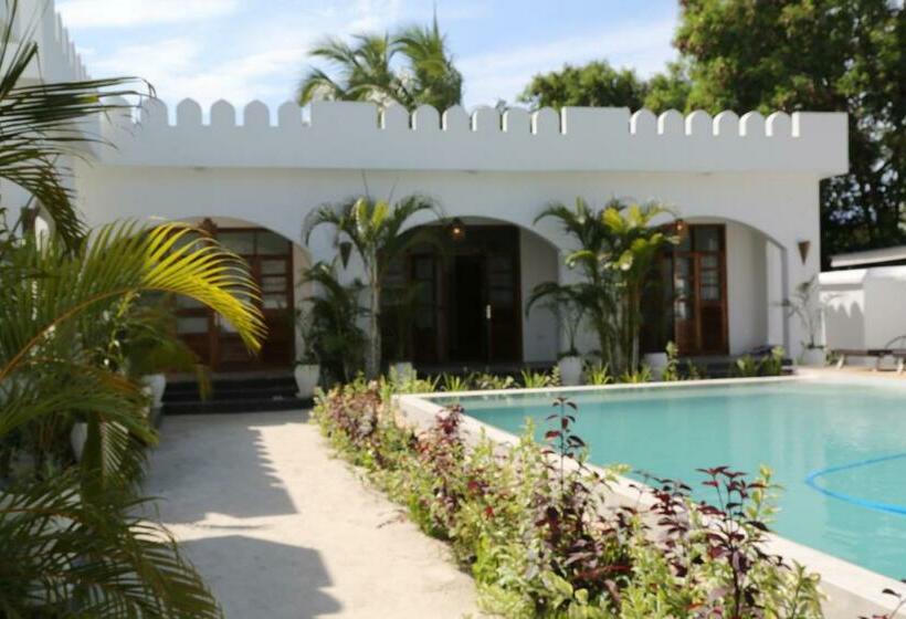 בית מלון כפרי The Golden Blue Luxury