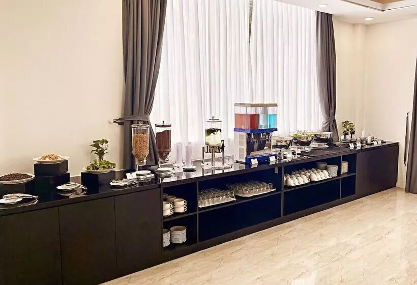 Orson Hotel & Resort Con Dao