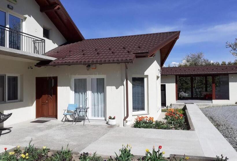 پانسیون Casa Anna