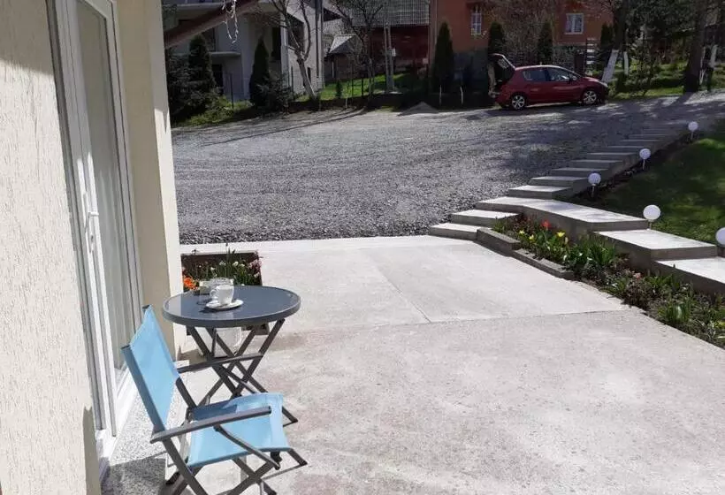 ペンション Casa Anna