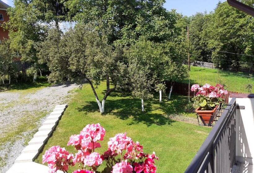 پانسیون Casa Anna