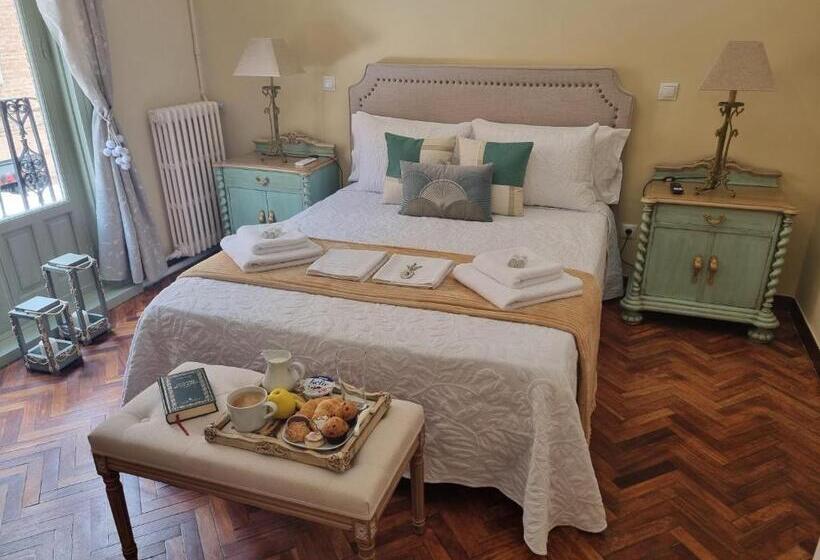 پانسیون Casa De Lorca