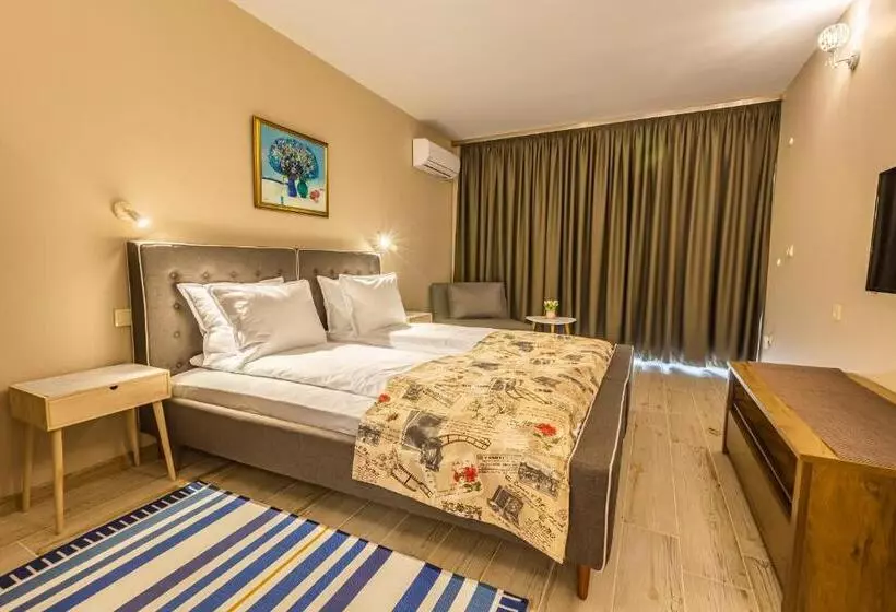 Majatalo Club Houses Stefvall