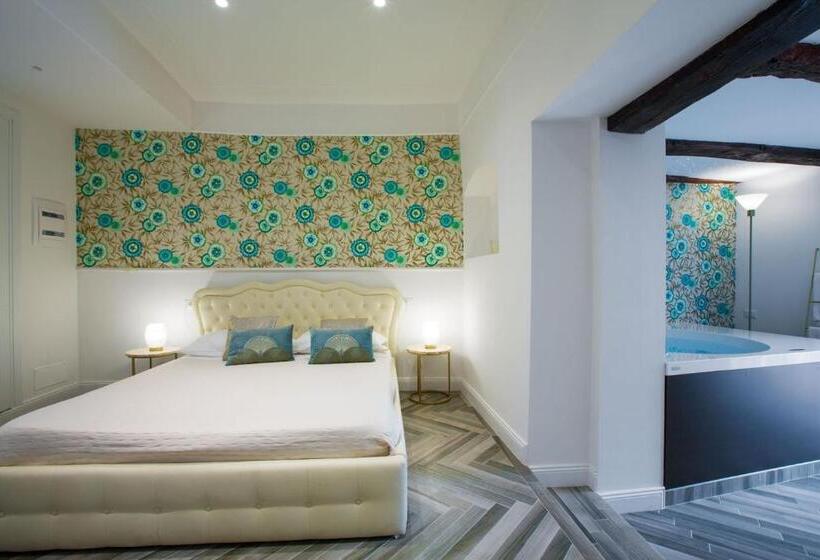 پانسیون La Terrazza Antica Dimora