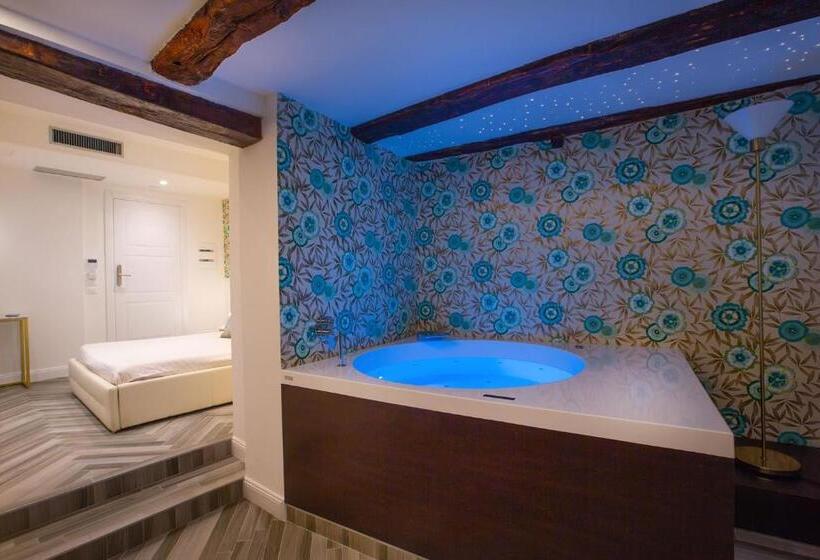 پانسیون La Terrazza Antica Dimora