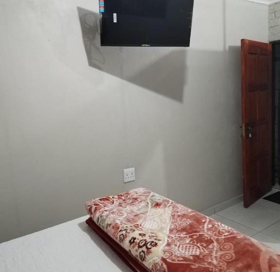 Pensão The Croc Guest House